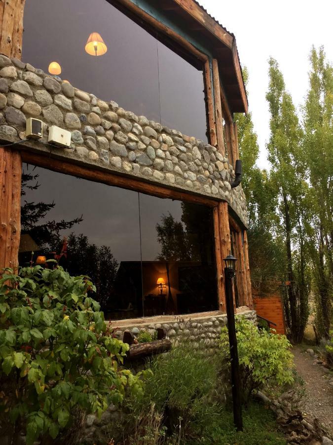 Solares Del Sur Villa El Calafate Ngoại thất bức ảnh